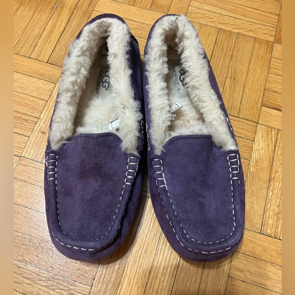UGG Shoes - Ugh loafers